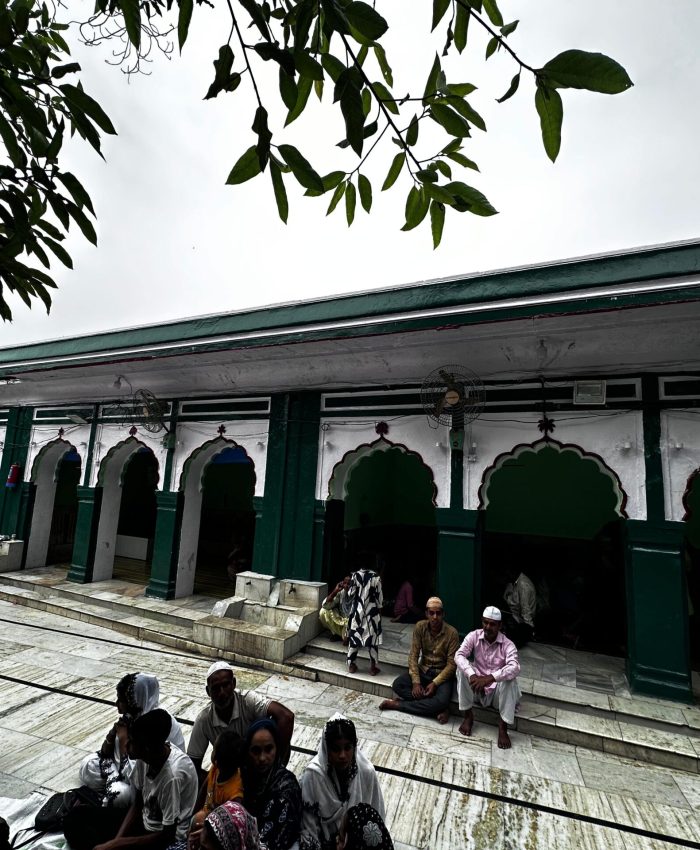 The Sacred Sehdari Resting Place at Dargah Huzoor Sabir-e-Pak (RA)